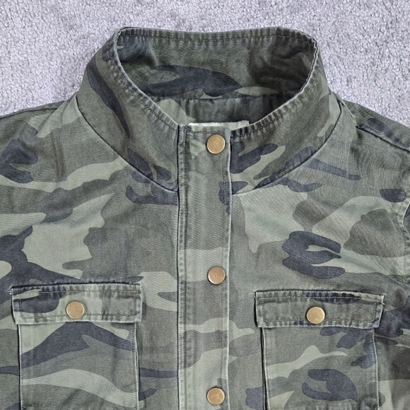 41 Hawthorn Brennan Army Green Camo Cargo 100% Cotton Utility Jacket Stitch Fix - Picture 4 of 9